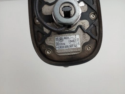 2013-2017 VOLKSWAGEN JETTA PASSAT CC ALETA DE TIBURÓN ANTENA RADIO OEM Foto 4 de 4