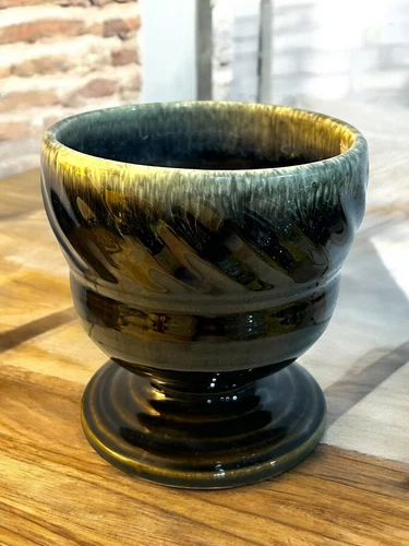 Vtg HULL POTTERY Brown Drip Glazed Pedestal Planter Vase Flower USA F34