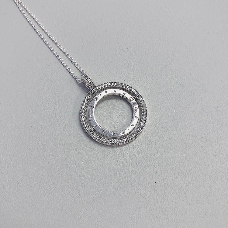 信号ラッパ splendor NEW 100% PANDORA 925 Spinning Hearts Logo Circle Pendant