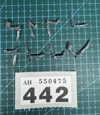 8 Schlachtschwestern Dolch Schwert Arm Hand Tochter Khaine Hexe Dunkelelfe AoS