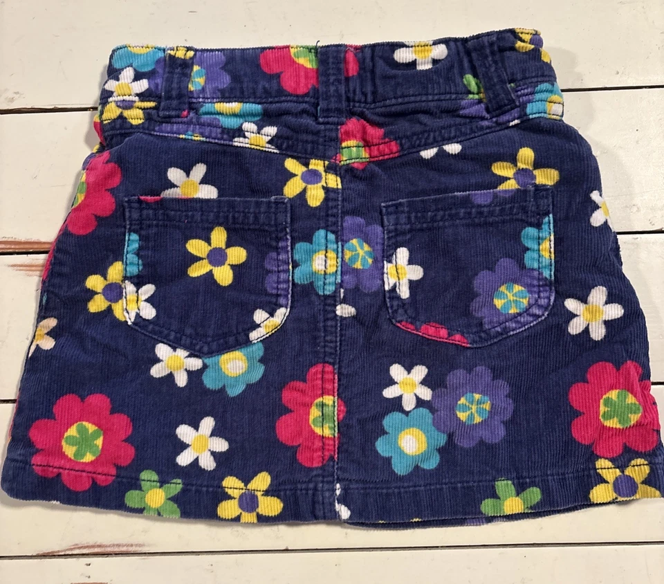 Carter’s Lightweight Corduroy Retro Flowers Hippie Mini Girl’s Skirt Size 4T - Image 2 of 4
