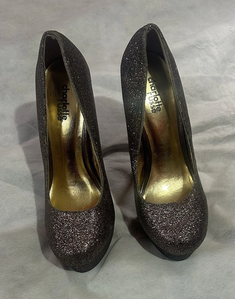 Sapato Feminino Charlotte Russe Salto Alto Tamanho 7 Feminino Biqueira Redonda Glitter - Imagem 2 de 4