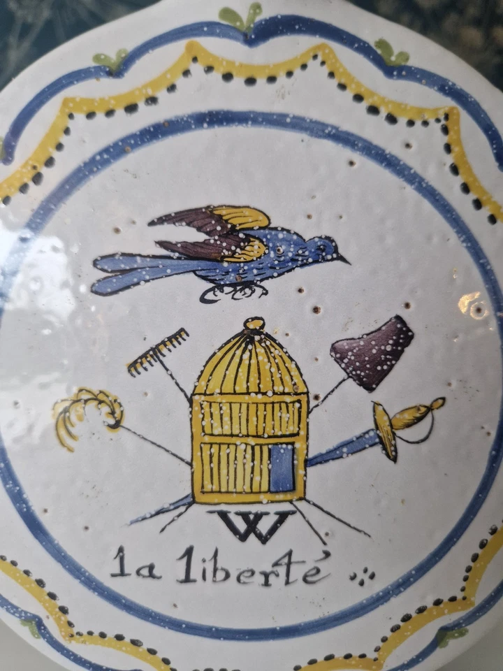 Ancienne gourde Pharmaceutique Faïence "La Liberté" - Photo 2/4