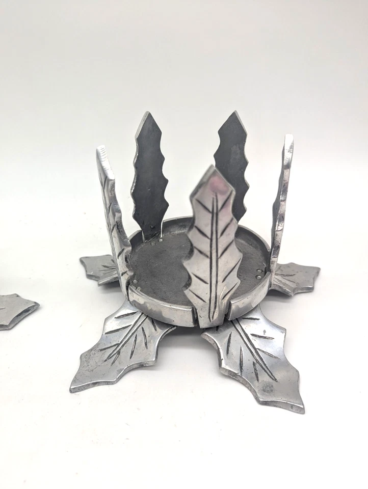 Vintage Aluminum Maple Leaf Holly Leaf Candle Holders – Set of 2 – Made in India - Image 3 of 4