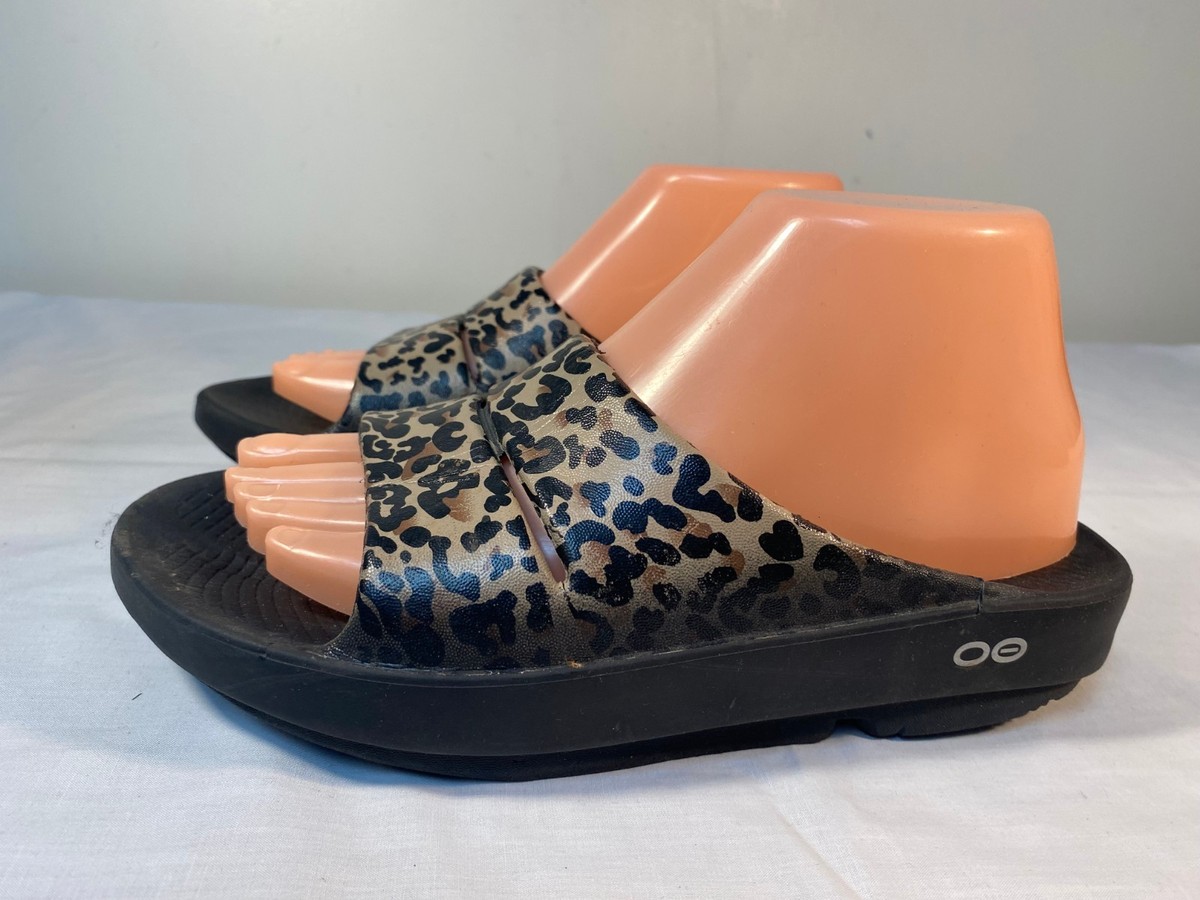 OOFOS OOhaa Sport Slide Sandals Women display picture 3