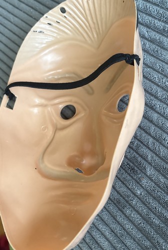 Vintage Salvador Dali Plastic Mask - Adult Size - Picture 7 of 7