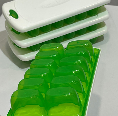 Munchkin baby food popsicle covered ice trays - Used but clean and dry - Qty 4