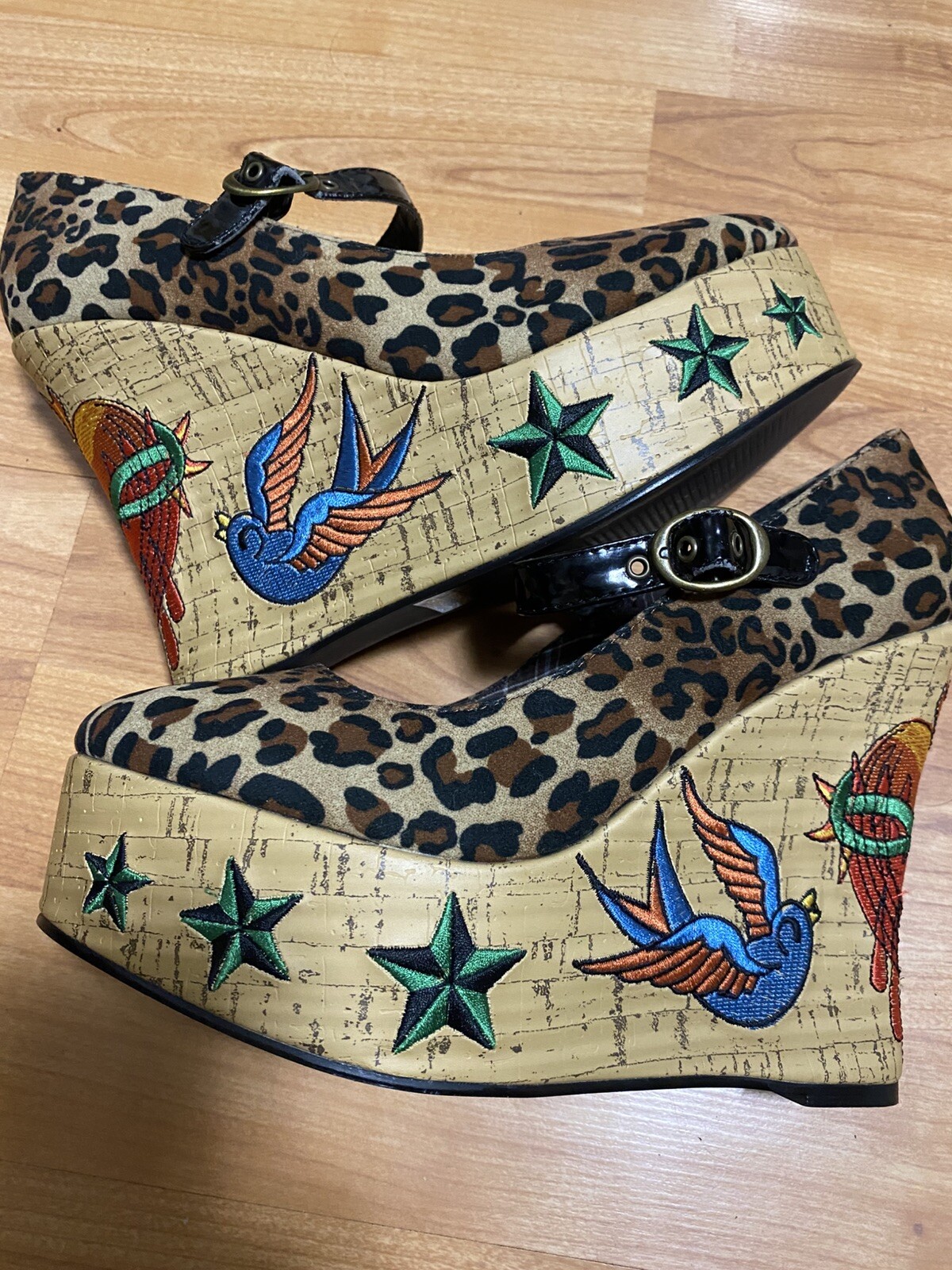 Penthouse Women’s Kat Von D Tattoo Embroidered Cork Platform