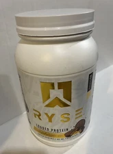 RYSE SUPPLEMENTS LOADED PROTEIN Peanut Butter Cup 2.3 lb EXP 4/26 U53C