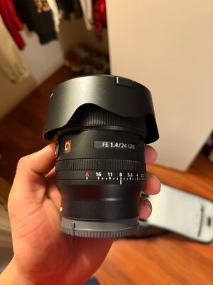 Sony FE 24mm f/1.4 GM Camera Lens - Black (SEL24F14GM)