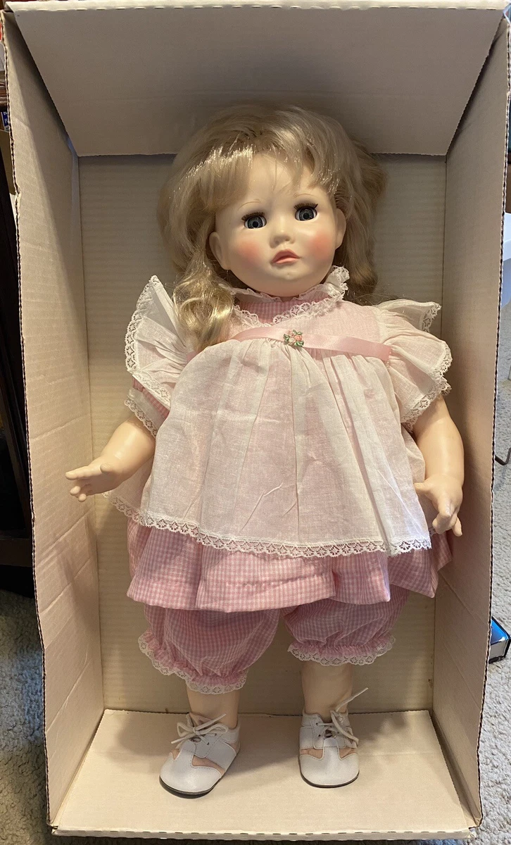 Baby doll eyes open and close sale