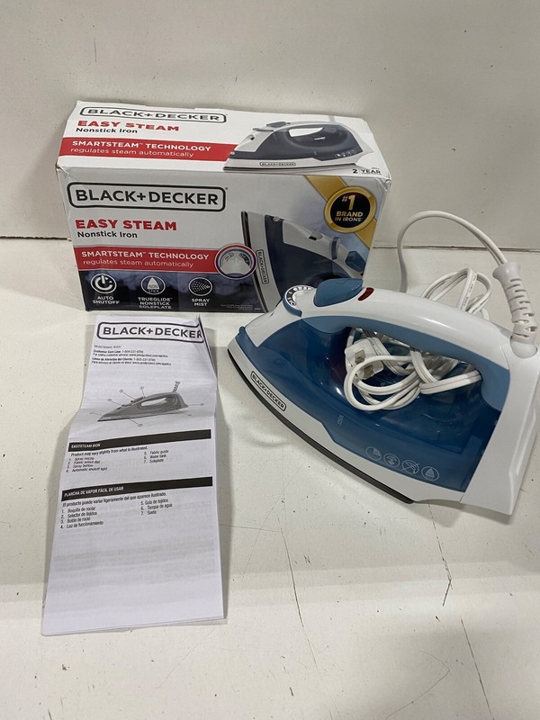 BLACK+DECKER IR40V Easy Steam Compact Iron - Blue/White