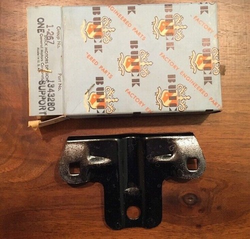 1951 1952 BUICK CENTER SUPPORT GRILLE BUMPER  - Bild 1 von 3