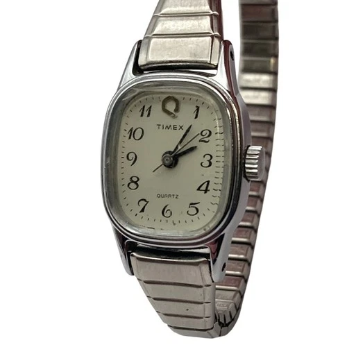 Vintage Timex Q Women's Quartz Watch 17mm - Expandable Band  - New Battery