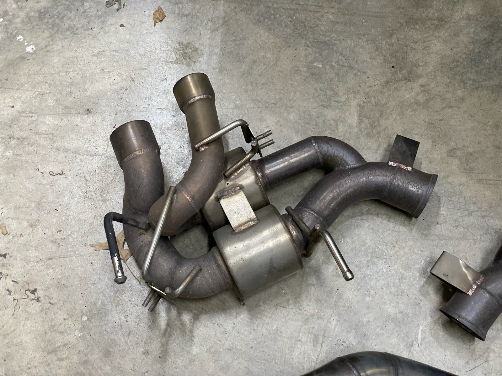 Ferrari 812 Superfast Midpipe with Mufflers Catback Performance Exhaust System