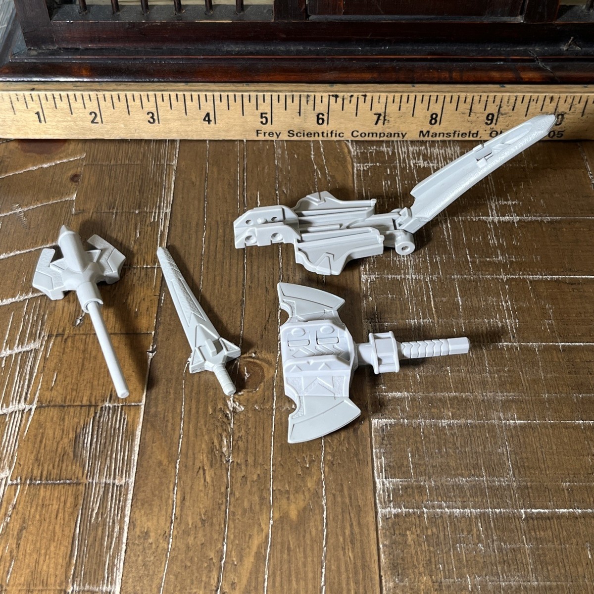 Power Rangers Mystic Force Titan Megazord Toy Sword Axe Tail