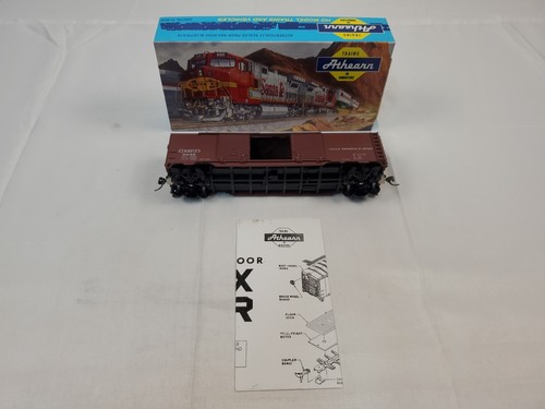 Coche de caja Athearn Gulf Mobile y Ohio 50' DD escala Ho CM&O 9948 caja azul  | Condition: Used