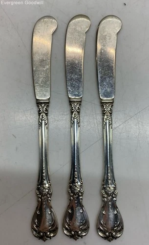 (B) Towle Sterling Silver Butter Knives