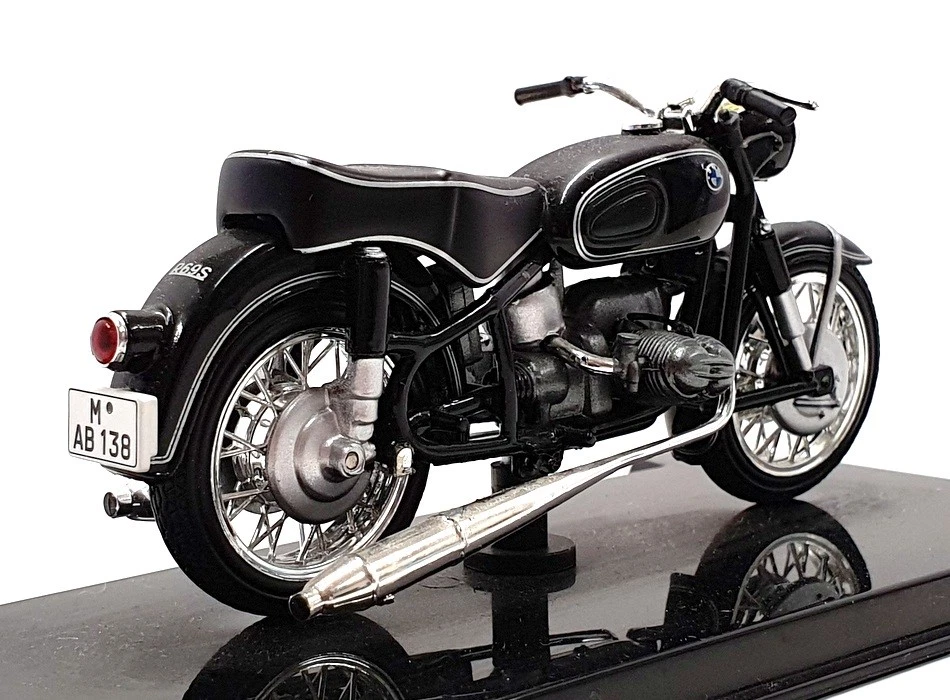 Atlas Editions 1/24 Scale 4 658 107 - BMW R69-S Motorbike - Black - Image 2 of 4