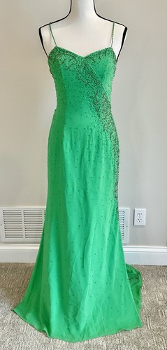 Joli Prom Dress Gown Evening Cocktail Formal Long Green Beaded Size 4