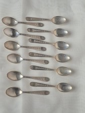 Christofle, 12 petites cuillères modèle villeroy