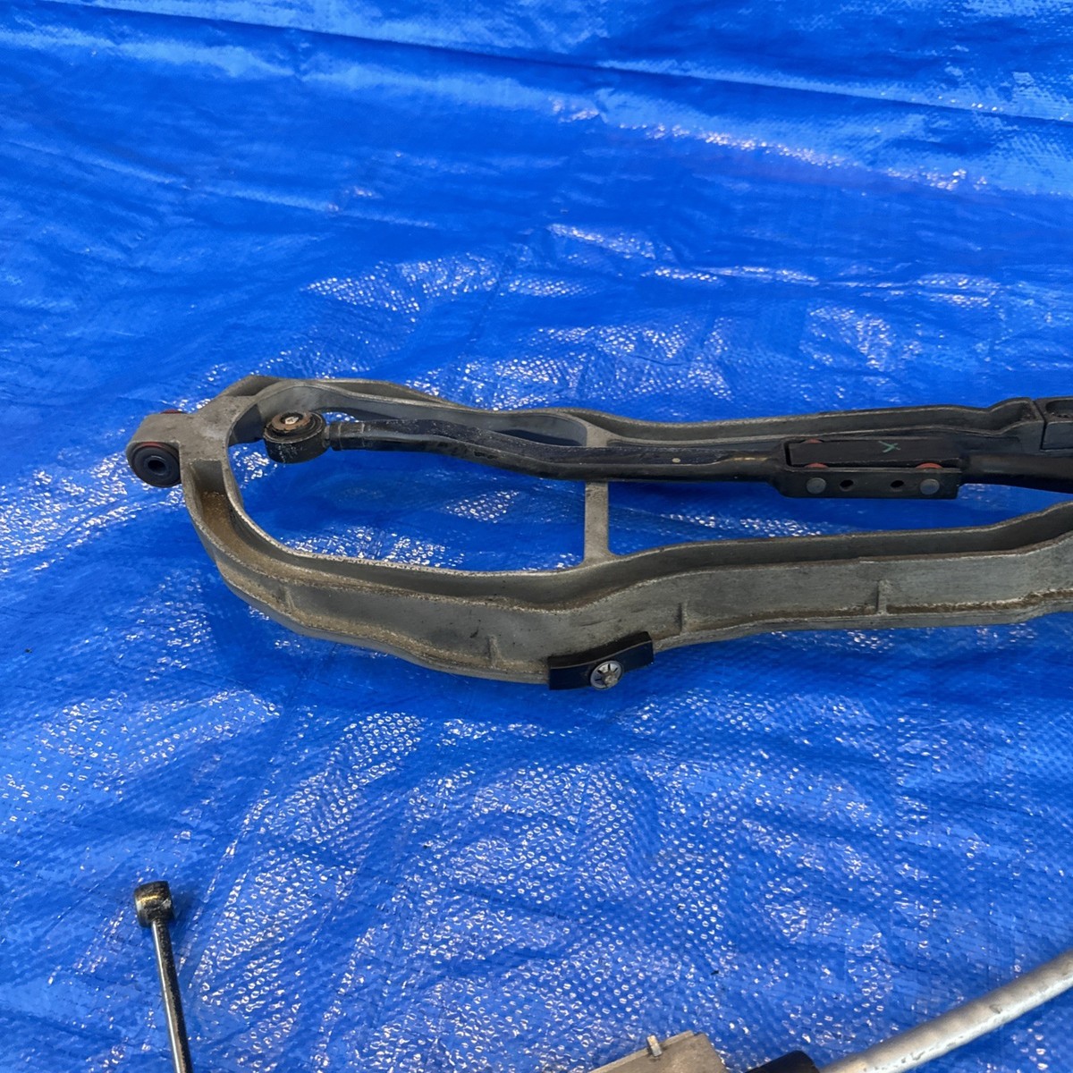 04-08 CHRYSLER CROSSFIRE ZH COUPE MANUAL TRANSMISSION FLOOR