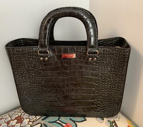 kate spade passport holder amazon