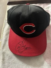 MLB Cincinnati Reds Signatures Snapback auto Sean Casey plus more