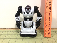 Robosapien robot out of box and untested as-is, FREE shipping