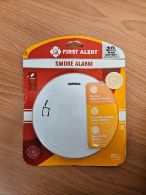 First Alert Smoke Alarm  Slim Profile Design - P1210 - 10 Year Battery