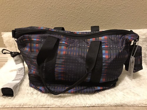 LeSportsac Dakota Medium Deluxe 