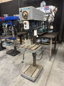 Rockwell 17-600 17" Variable Speed Drill Press
