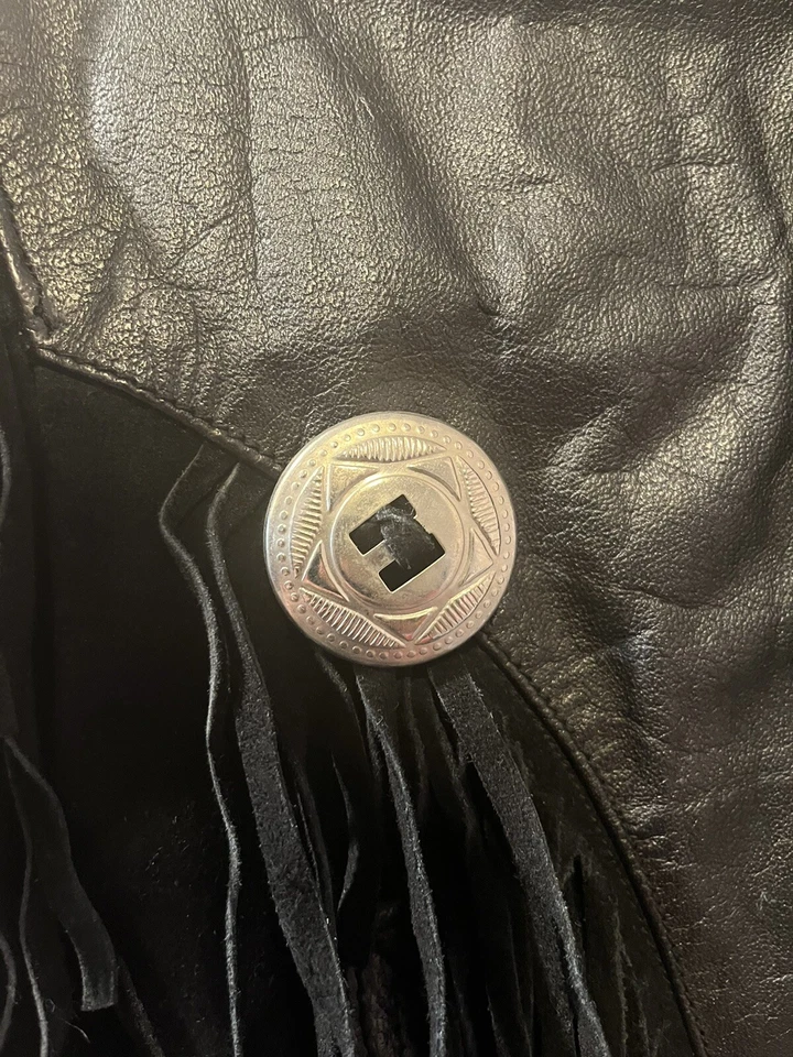 Jaqueta Vintage 1980 Couro Putnam Dourado Mundial Franja Tamanho Pequeno - Imagem 3 de 4