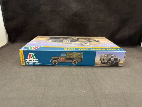 Italeri Land Rover 109' LWB 1:35 Scale Plastic Model Kit 6508 - Picture 4 of 7