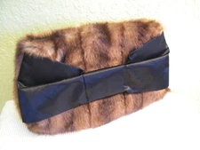 IC INTERNATIONAL CONCEPTS FAUX FUR LG SATIN BOW FRONT CLUTCH PURSE NWOT