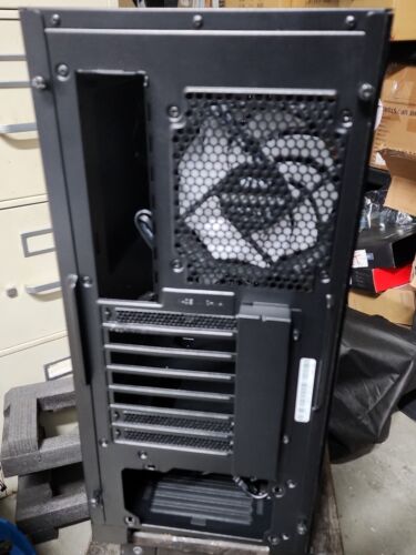 MSI MPG GUNGNIR 110R ATX Mid Tower Gaming PC Computer Case with 4 RGB Fans - Picture 4 of 7