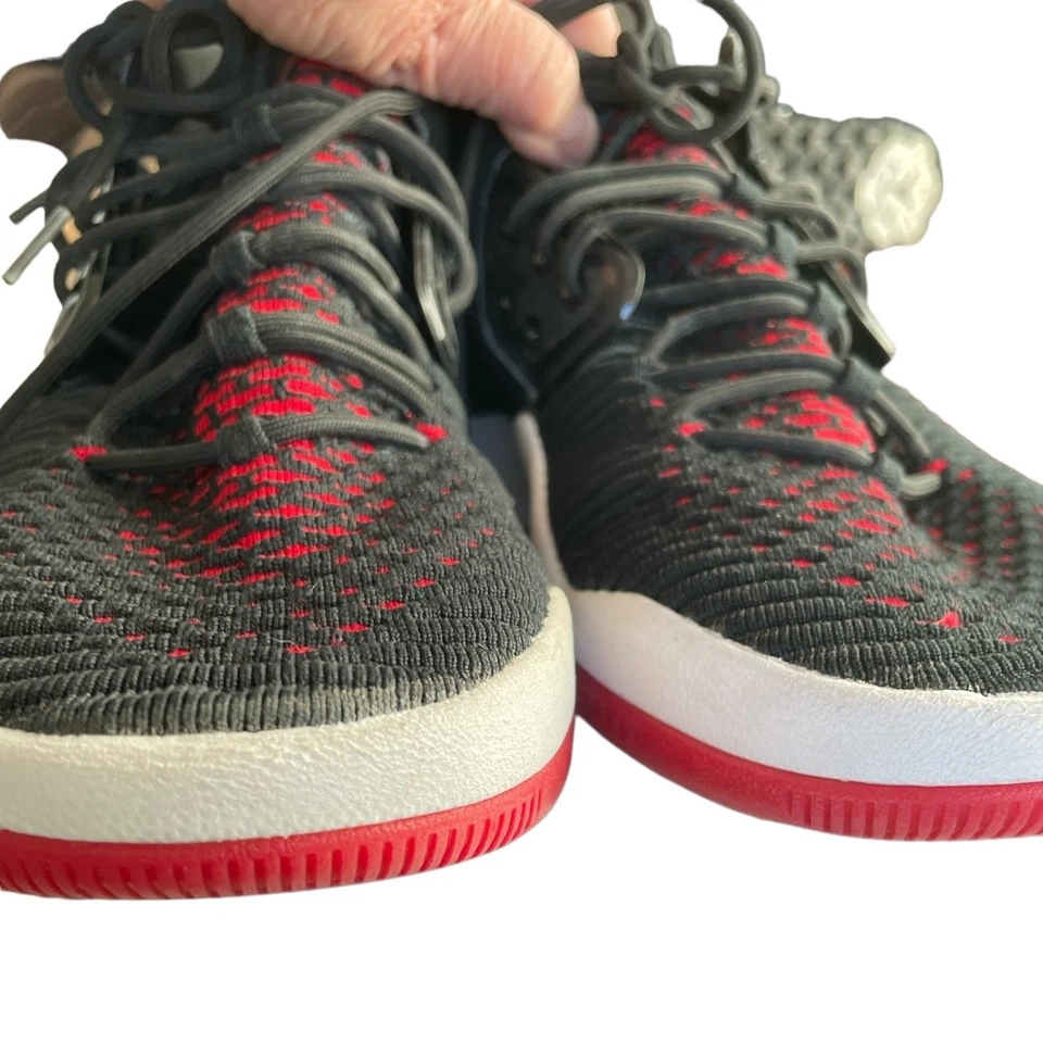 Zapatillas de baloncesto para hombre talla 12 JORDAN AIR DNA LX AO2649-023 negras y rojas usadas en excelente estado Foto 4 de 4