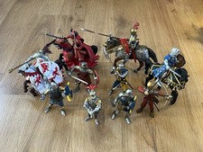 Schleich Knights & Horses Bundle - Medieval Castle Ritter With Weapons