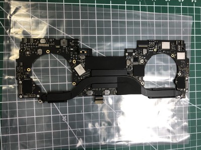 Apple Macbook Pro 13 A2251 2020 i7 2.3GHz Logic Board 16GB 512GB SSD 820-01949-A
