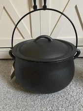 Smith & Clark Black Cast Iron Pot Cauldron New 6qt Halloween Decor