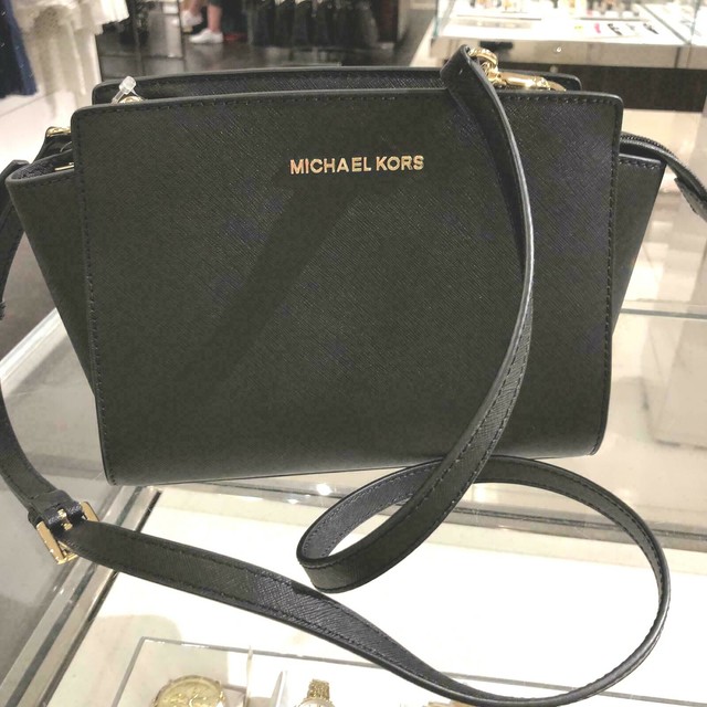 michael kors sunflower purse