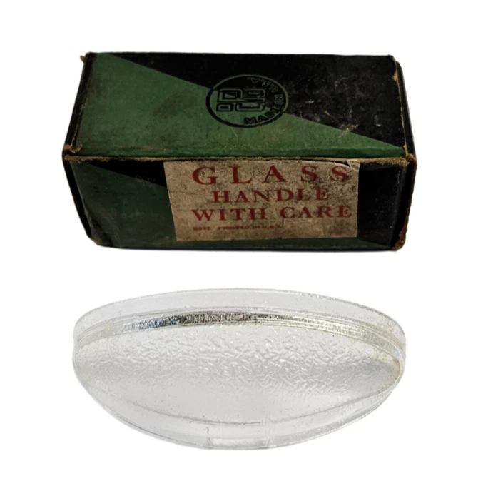 Lente transparente Desoto Chrysler 1937-1938 matrícula 668375 nuevo de stock Foto 2 de 4