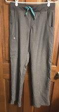 Figs Scrub Pants Kade Women  s XS Regular Graphite Pants T21004 Green waist ties