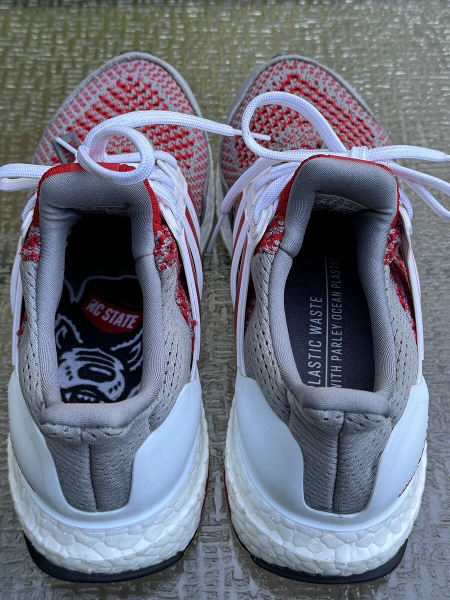 Adidas UltraBoost 1.0 NC State Wolfpack Primeknit Men's 6.5 Adidas UltraBoost 1.0 NC State Wolfpack Primeknit Men's 6.5
