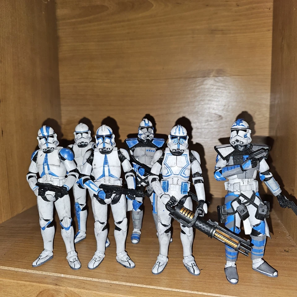 Star Wars Black Series Figures - Image 2 of 4