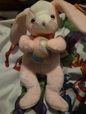 2004 40048 Eggerton Retired Pink Bunny Rabbit Easter Egg Ty Beanie Baby MWMT