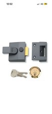 Yale 85 Deadlocking Nightlatch - B-85-DMG-PB-40 - 2 Keys -  BRAND NEW