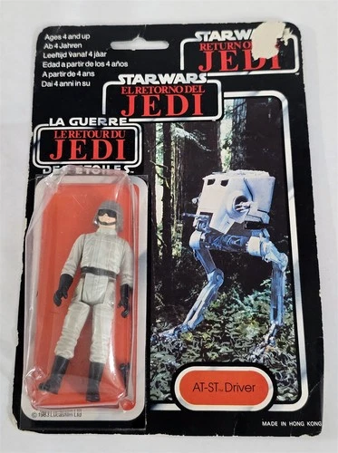 A-935 MINT ON CARD VINTAGE 80'S KENNER STAR WARS TRILOGO 70 BACK AT-ST DRIVER