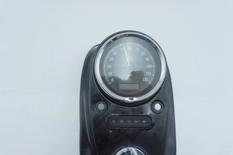 12 Harley Dyna FXDWG Wide Glide OEM tanque de combustible tablero consola velocímetro NOKey 15K Foto 2 de 4