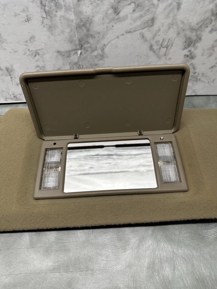 GMC Chevy Suburban Yukon Tahoe 1995-1999 lado del pasajero parasol marrón OEM Foto 4 de 4